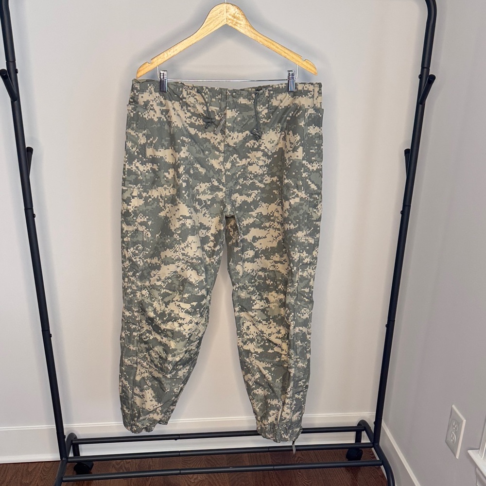 U.S. Army Camouflage Men Pants - Green and Tan